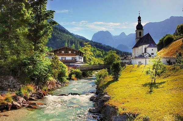 Le meilleur camping des Hautes-Alpes : Guide de voyage 2023