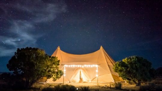 Guide des emplacements de tente en Ardèche pour camper